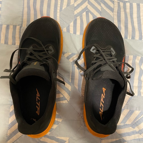 Altra Torin 8 Men's Athletic Running Shoes 11. - Picture 7 of 10